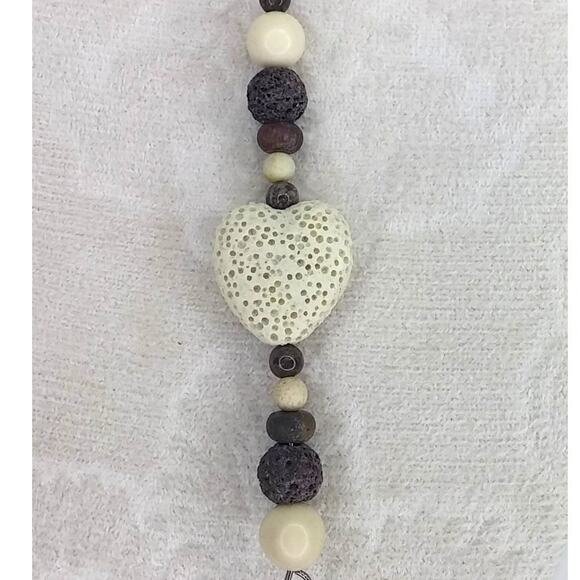 Artisan Natural Stone Diffuser Keychain Beaded Bag Charm Cream Heart Earthy NEW - Picture 8 of 10